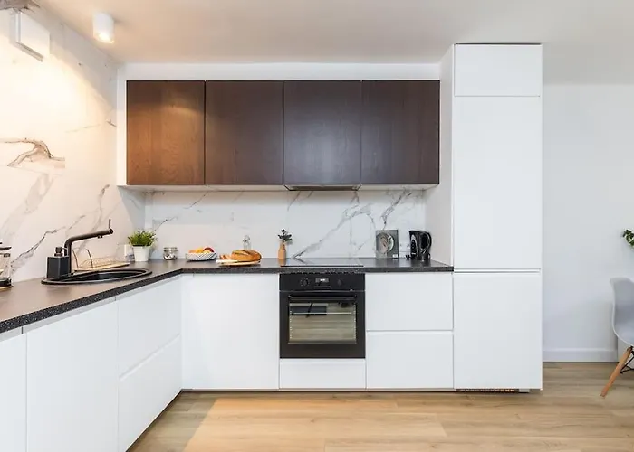 Superapart Jana Pawla Ii, Apt 302 Cozy Urban Retreat, Perfect For Couples